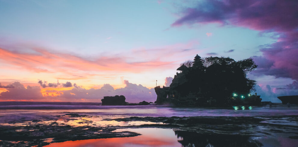Half day Bali tour for photography at Tanah Lot sunset