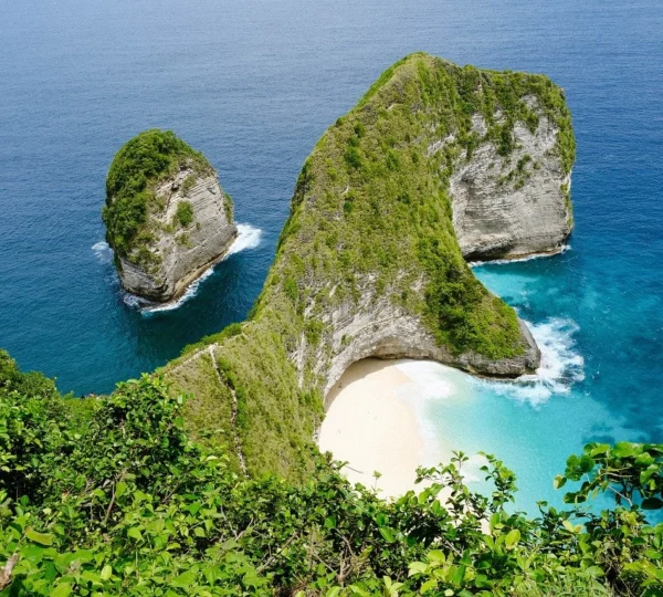 Guide on how to find good tours in Bali, showing tips for selecting quality Bali adventures.