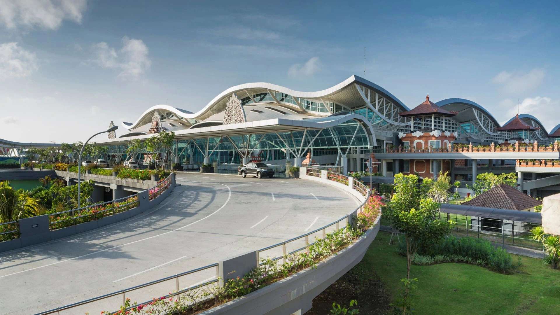 A busy scene at I Gusti Ngurah Rai International Airport in Bali, where travelers are advised to be aware of and prepared for potential airport scams.