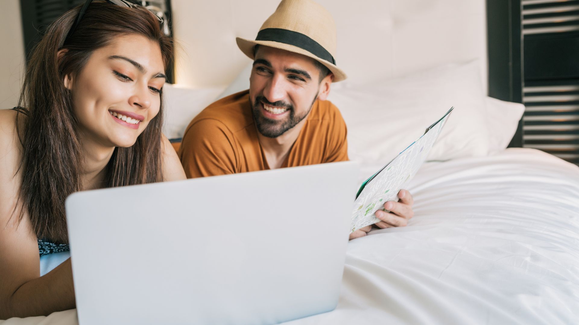 - Bali Adventours Compare honeymoon packages versus DIY travel in Bali. Learn why packages often bring better value, comfort, and stress-free romance.