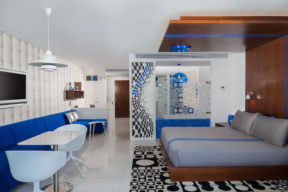 An image of Chill Hotel Seminyak, a modern hotel with a rooftop pool in Bali.