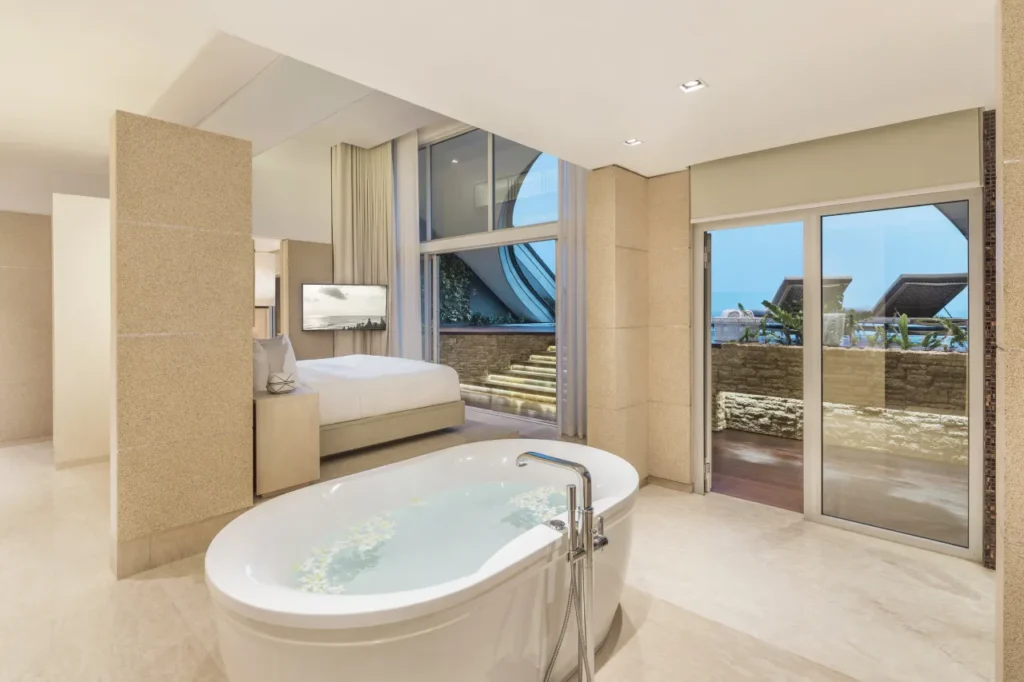 COMO Uma Canggu near Echo & Batu Bolong, surfside pool, modern balcony suites, free breakfast.