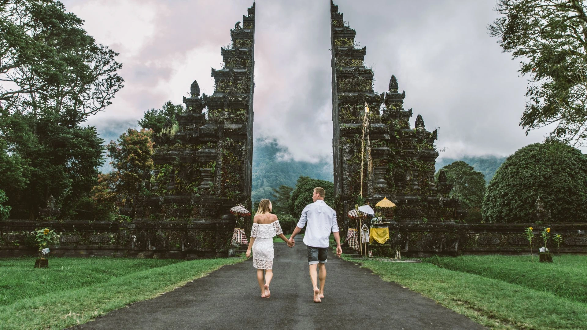 Paced 7-day Bali flow—sunsets, culture, one big sunrise, and a relaxed beach finish.