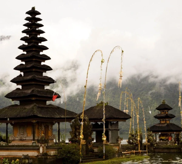 To help you get the most out of your Bali trip, here are some tips for enjoying the island during the rainy season.