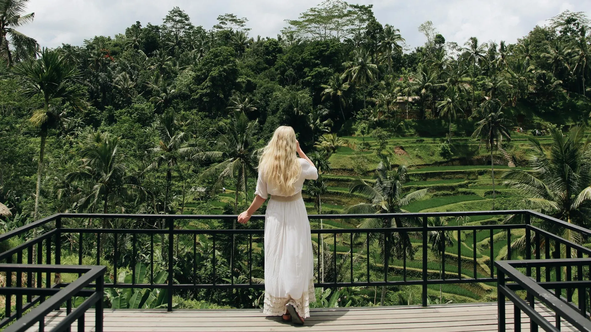 Traveler enjoying a weekend in Ubud, exploring rice terraces, temples, and local markets in Bali.