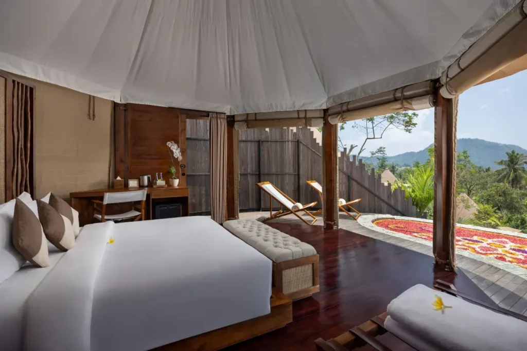 Luxury boutique hotels in Bali with elegant design world-class comfort, private pool and mountain views.