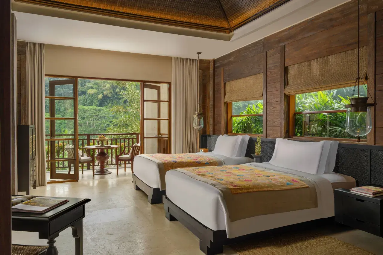 Mandapa, a Ritz-Carlton Reserve in Ubud, surrounded by rice fields and the Ayung River. A peaceful luxury villa perfect for culture and relaxation.