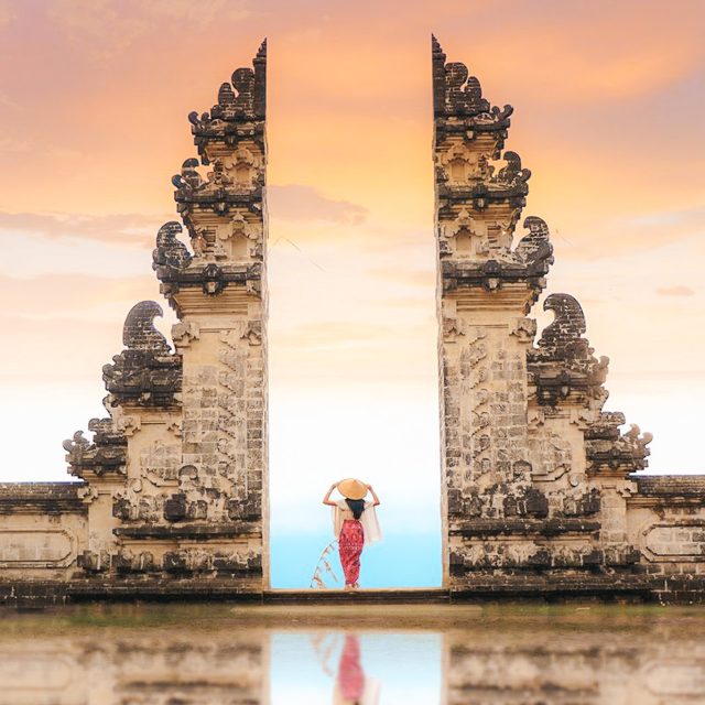 Bali’s Sacred East Day Tour: Heaven’s Gate, Mother Temple and Royal Water Garden